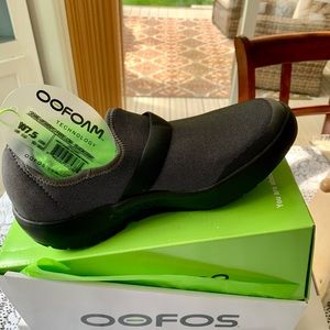 New Women’s Oofos Shoes